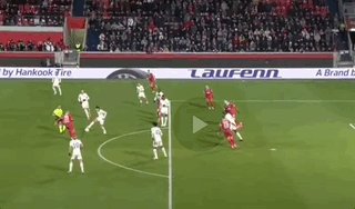 1732835939805075585.gif 【欧协杯】桑乔助攻双响,切尔西2比0客胜海登海姆