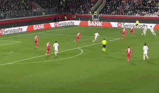 1732835956067089846.gif 【欧协杯】桑乔助攻双响,切尔西2比0客胜海登海姆